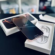 Zcela nový iPhone 16 Pro Max odemčený