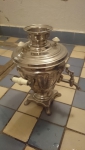 nabizim-pekny-kompletni-rusky-samovar